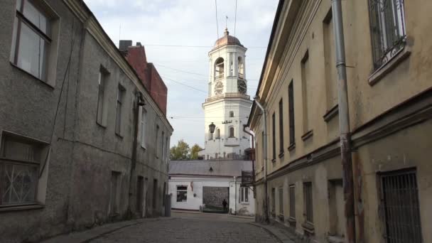 Pohled Věž Hodinami Okna Zničeného Kostela Vyborg — Stock video