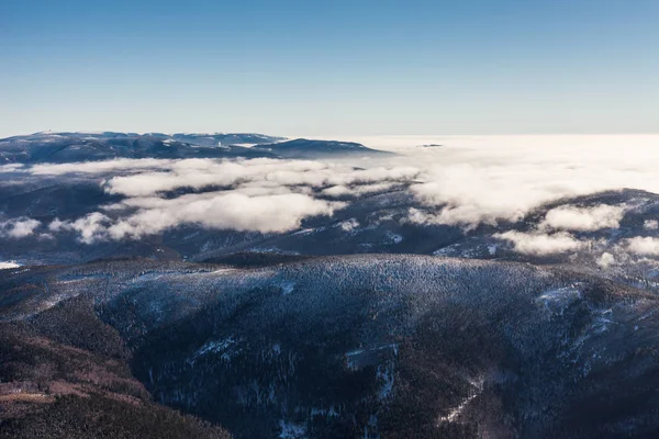 Mountains in Nowy Gieratw village — Stock Photo, Image