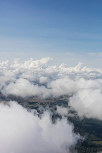 Vista sobre las nubes —  Fotos de Stock