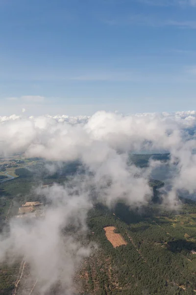 Zobacz ponad chmurami — Zdjęcie stockowe