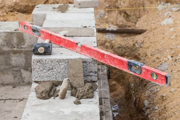 Mason araçları inşaat sitesinde