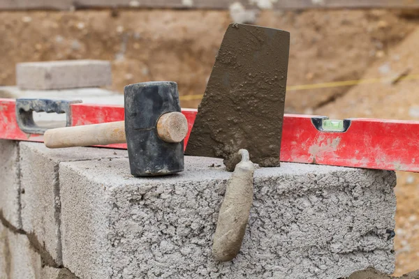 Mason tools on construction site — Stock Photo, Image