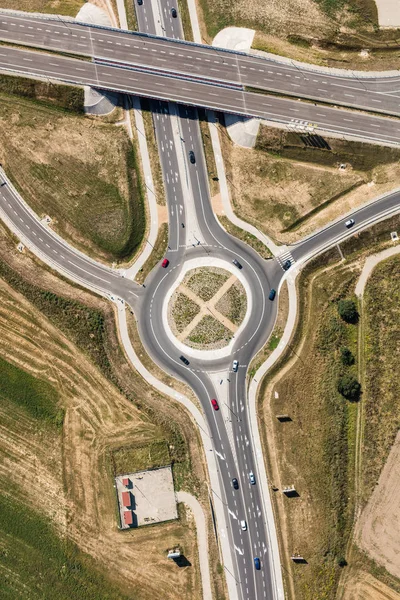 Vista aérea de la carretera rotonda —  Fotos de Stock