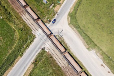 demiryolu parça havadan görünümü