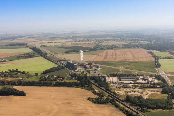Nysa city yakınındaki fabrikasının havadan görünümü