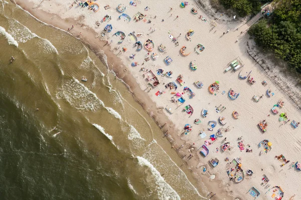 Piaszczysta plaża nad Morzem Bałtyckim — Zdjęcie stockowe