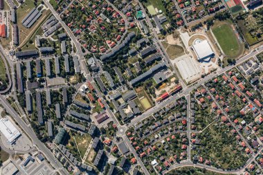 Yeşil bitkiler ve Binalar 