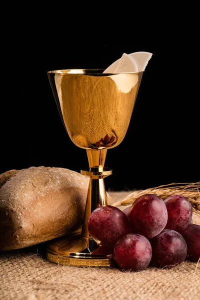 Samenstelling Van Christelijke Communie Tafel — Stockfoto