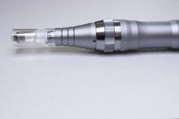 Dermis Stamp Electric Pen Dermapen Needle Mesotherapy Treatment — Stock Photo, Image