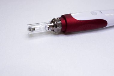 DermIS damga elektrikli kalem. Dermapen. İğne Mezoterapi tedavisi. 
