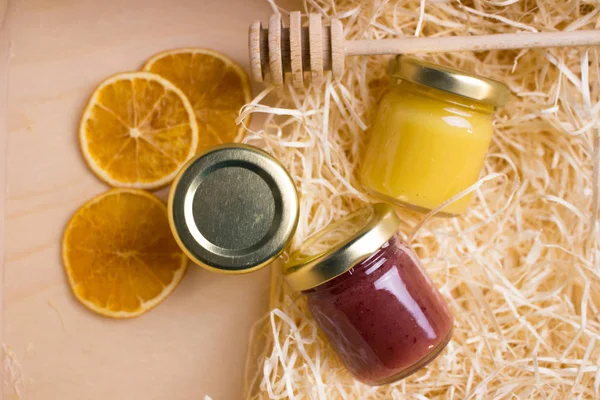 Miel Frasco Cristal Sobre Suelo Madera Fondo Con Miel Fresca — Foto de Stock