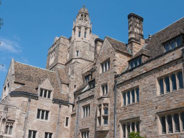 Yale Üniversitesi kampüsünde.