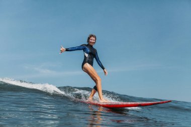 Surf kadın
