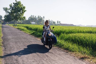 scooter sürme