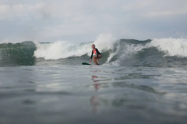 Olas - foto de stock