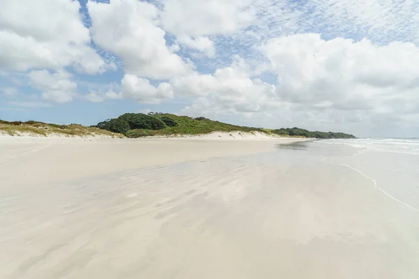 Praia vazia — Fotografia de Stock