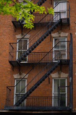 New York şehir fotoğrafçılığında yangın merdivenleri