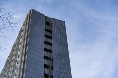 Berlin Almanya 'sında rastgele bir binanın, Berlin Almanya' nın mimarisinin, bir şehirde inanılmaz binaların yakın çekimi.