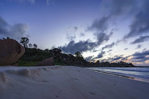 Paradise beach on the seychelles, grand anse, la digue 2 — Stock Photo, Image