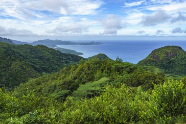 tropik ada mahe, Seyşel Adaları 1 üzerinde panoramik genel bakış