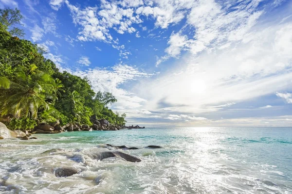 Cennet plaj anse georgette, praslin Seyşeller 40 güneşli günde — Stok fotoğraf