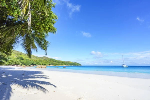 Atemberaubender paradiesischer Strand bei anse lazio, praslin, seychellen 23 — Stockfoto