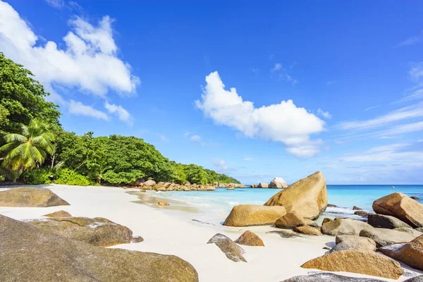 Потрясающий райский пляж в Anse lazio, Praslin, Сейшелы 89 — стоковое фото