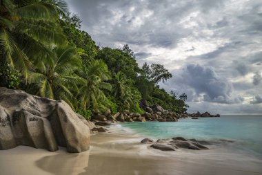 anse georgette, praslin, Seyşeller 7 Cennet plaj