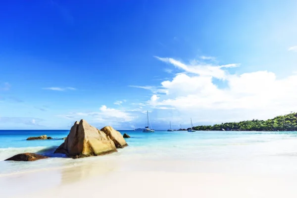 Splendida spiaggia paradisiaca ad anse lazio, praslin, seychelles 59 — Foto Stock