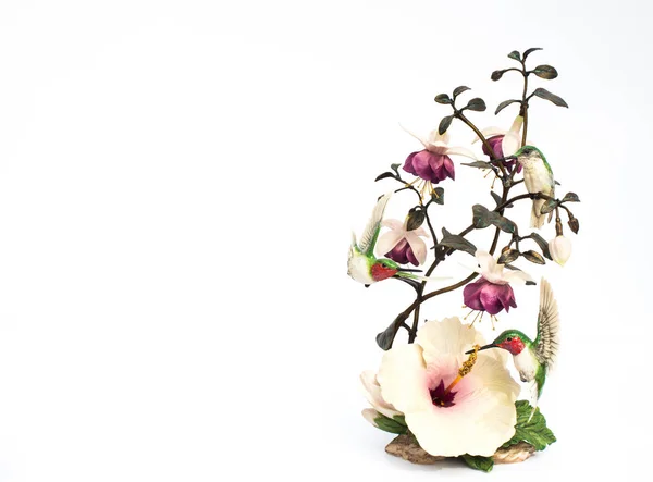 Üç yeşil ve beyaz sinek kuşlarının