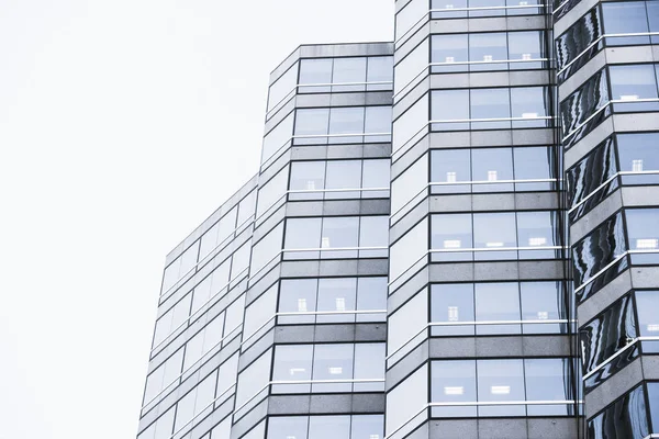 フィルター処理されたオフィス ビジネス高層ビル外観 — ストック写真