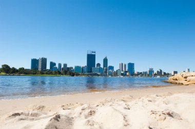 Manzarası Perth Avustralya plaj kuğu nehrin karşısındaki