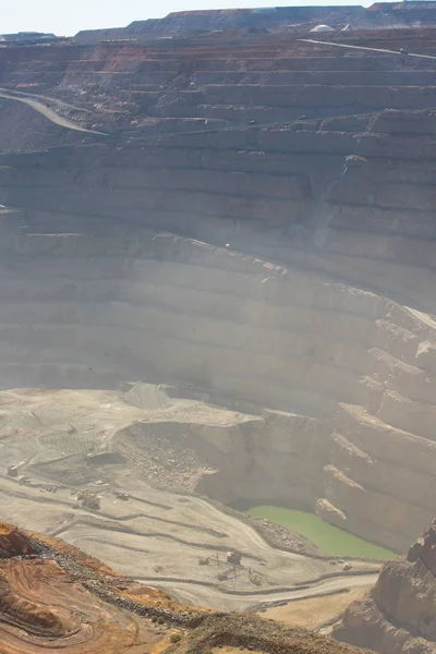 Vista aérea Kalgoorlie Super Pit mina de oro de corte abierto —  Fotos de Stock