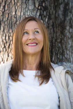 Kendine güvenen rahat Olgun kadın