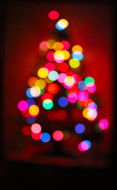 Noel atmosfer kırmızılar, Noel ağacı yumuşak odak