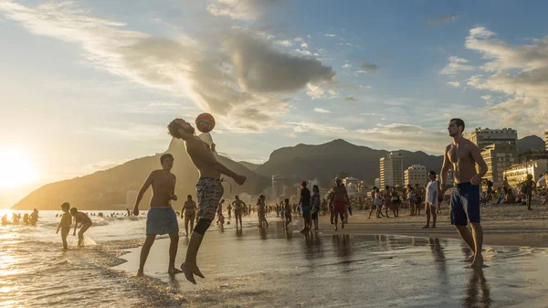 Keepy Uppy Ipanema Plajı, Rio de Janeiro, Brezilya