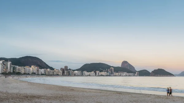 Пляж Копакабана в ріо-де-Жанейро, бразіл. — стокове фото