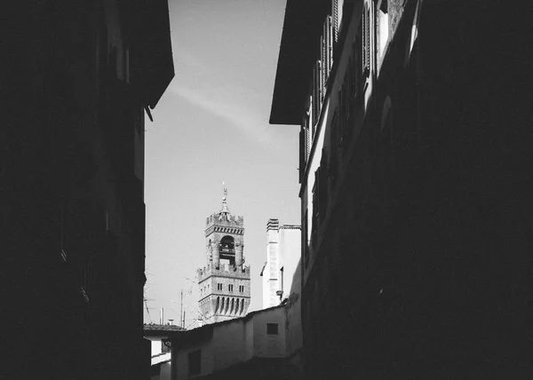 Tower of Arnolfo, Florence, Tuscany, Italy in black and white fine art style — Stock Photo, Image