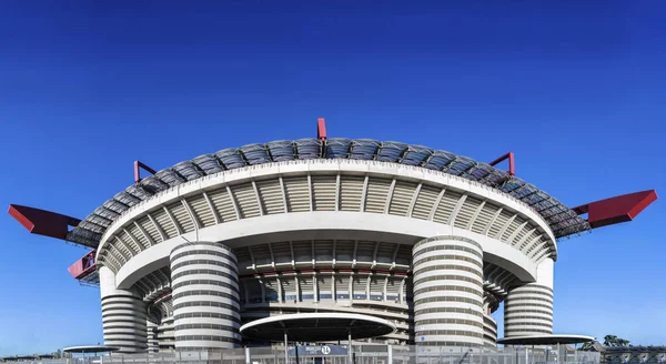 สนามฟุตบอลซานซิโร - มิลาน, ลอมบาร์ดี้, อิตาลี — ภาพถ่ายสต็อก