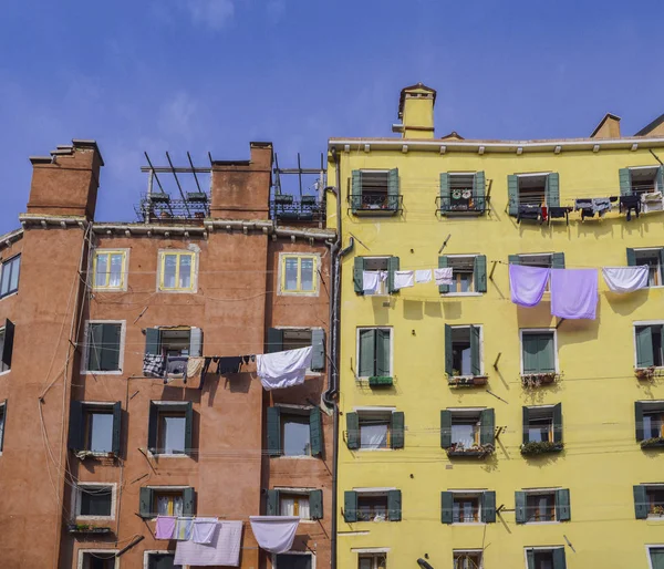 Edifici storici nel quartiere ebraico del Ghetto di Venezia — Foto Stock
