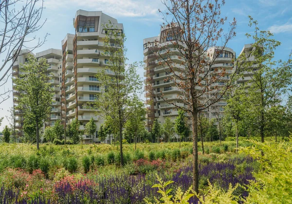 CityLife Libeskind Residências projetadas por Daniel Libeskind Arquitetos — Fotografia de Stock