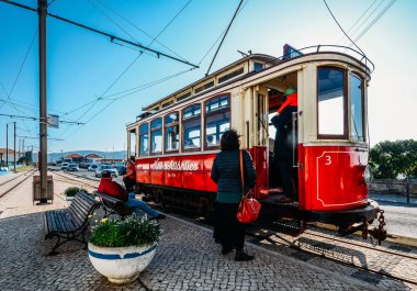 Sintra tramvay hattı, Portekiz kıyısındaki Sintra 'dan Praia das Macas' a uzanan dar bir turist tramvay hattıdır.