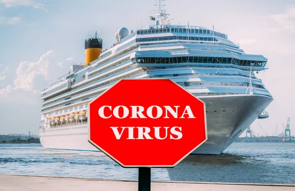 Konsep penyakit menular karantina Coronavirus di kapal pesiar — Stok Foto