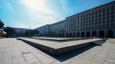 Madrid, İspanya 'daki Nuevos Ministerios veya Yeni Bakanlık Hükümet Binaları Cephesi