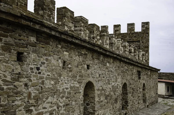 Wall Old Fortress Towers Structures Ruins Old Fortress — ストック写真