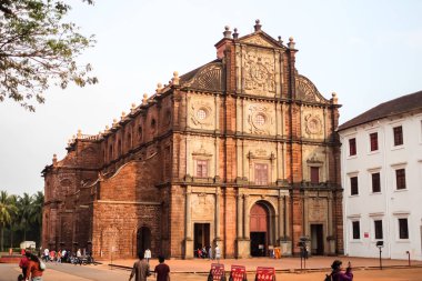 Eski Goa, Hindistan - 10 Mart 2015. Bom Jesus (Borea Jezuchi Bajilika) eski Goa, Hindistan Bazilikası. Bazilika Unesco Dünya Mirası olduğunu.