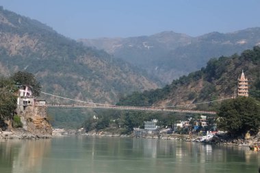 Rishikesh, Hindistan - Aralık, 06, 2016. Güzel manzara Rishikesh Ganga nehir set of