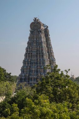 Madurai, Hindistan - Aralık, 19, 2016. Meenakshi Sundareswarar Madurai tapınakta. Tamil Nadu, Hindistan. Biri Meenakshi ve Lord Sundareswarar diğerine adanmış bir kişilik tapınak olduğunu 