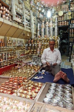 Harid, Hindistan - Kasım, 6, 2017. Harid Har Ki Pauri yakınındaki yerel pazar.