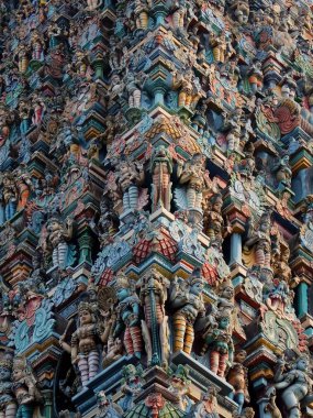Madurai, Hindistan - Kasım, 20, 2017. Meenakshi Sundareswarar Madurai tapınakta. Tamil Nadu, Hindistan. Biri Meenakshi ve Lord Sundareswarar diğerine adanmış bir kişilik tapınak olduğunu 